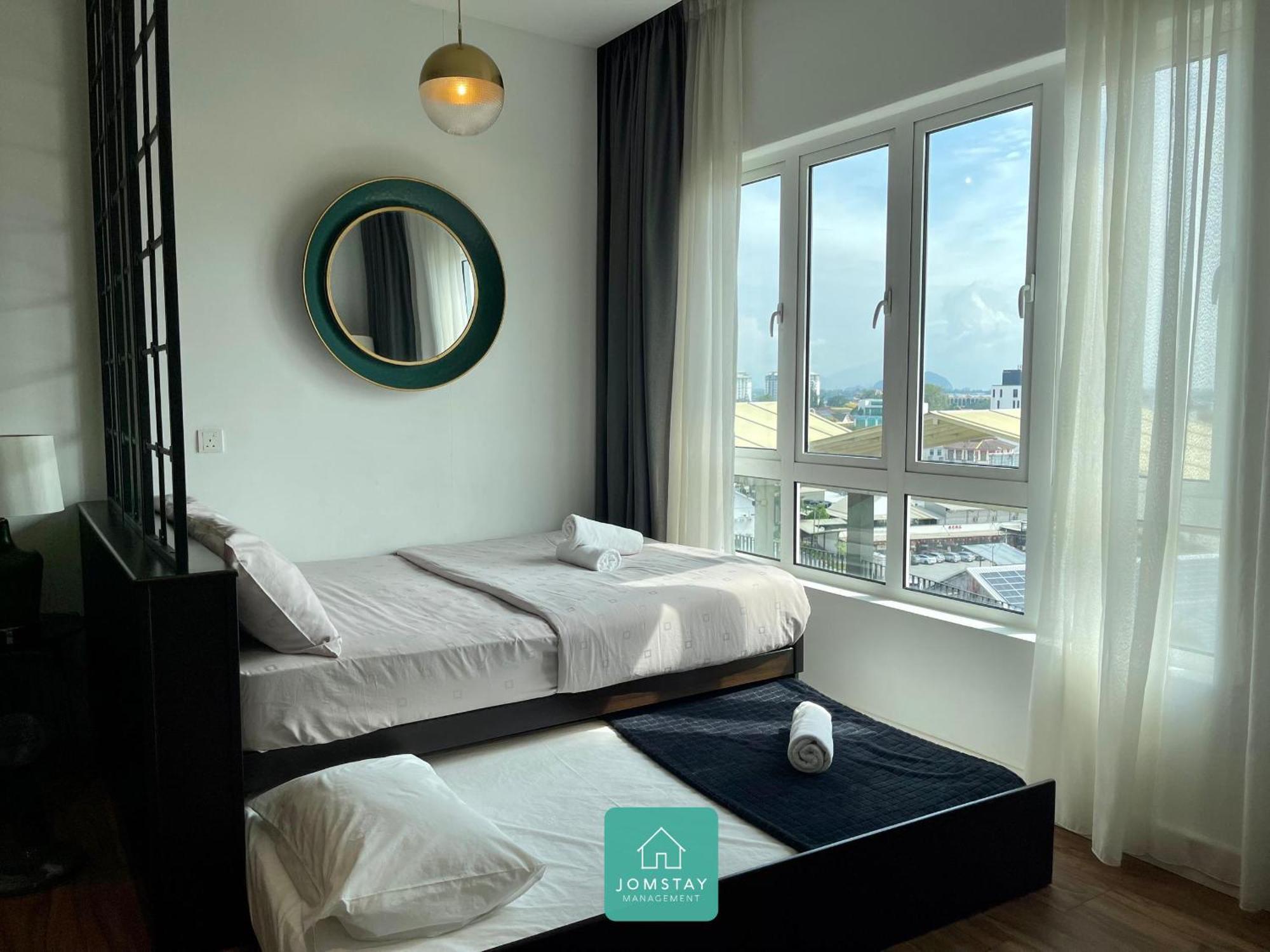 Jomstay Octagon Palm Suites Ipoh Exteriör bild